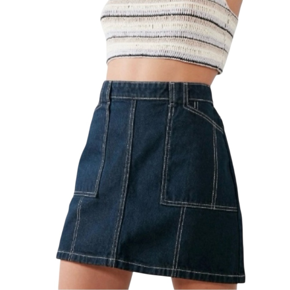 Zara BDG Urban Outfitters Dark Wash Denim Workwear Mini Skirt – Size S